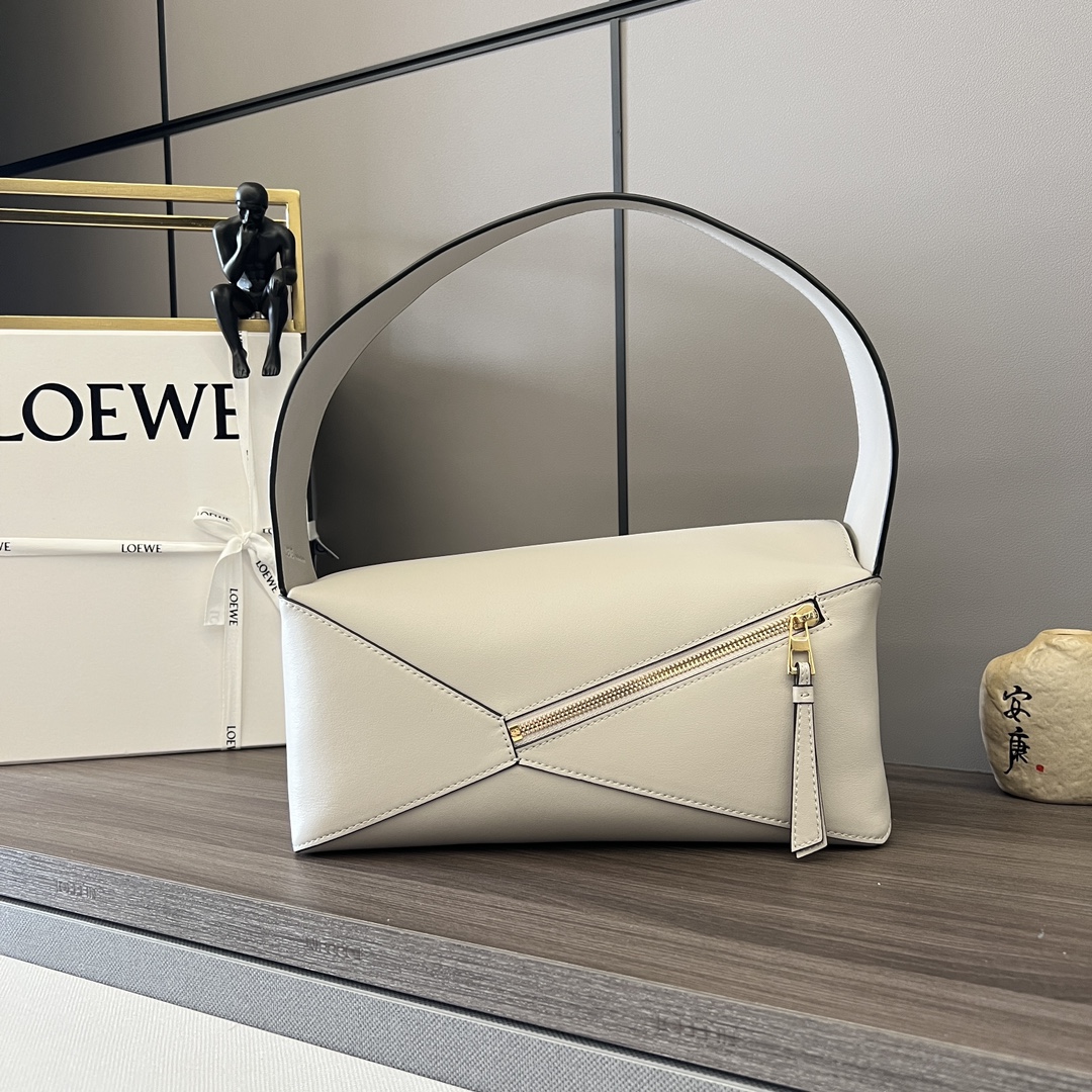 Loewe Puzzle Bags